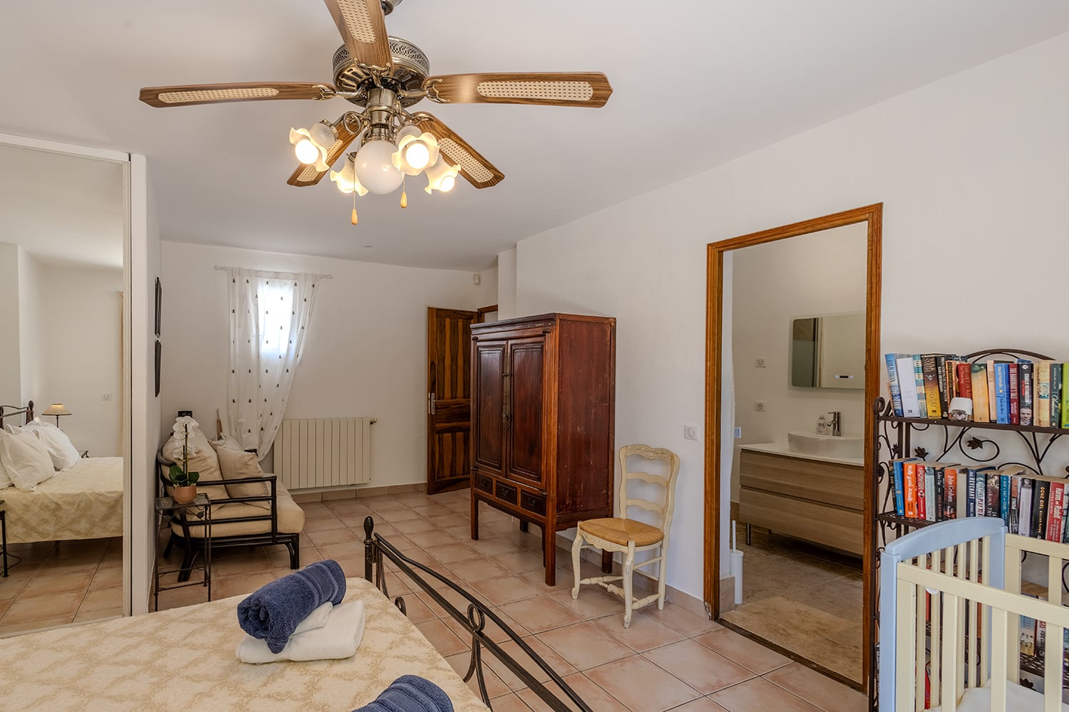 Bedroom | Holiday villa in Seillans Bedroom | Holiday villa in Seillans