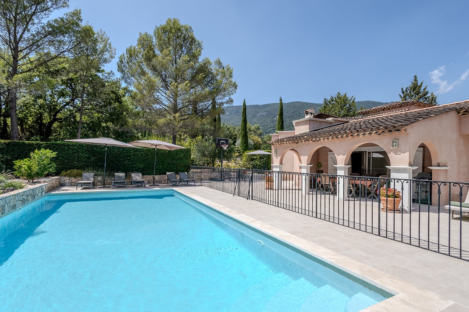 Holiday villa in Seillans with private pool Holiday villa in Seillans with private pool