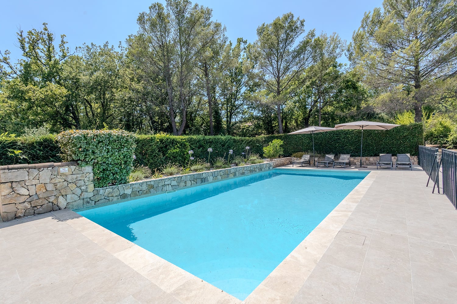 Private pool Private pool