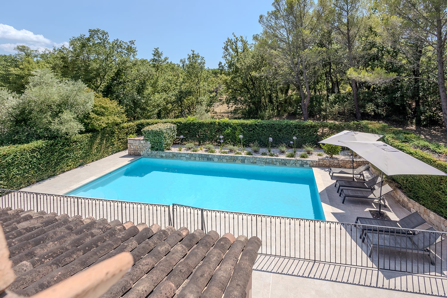 Private pool Private pool