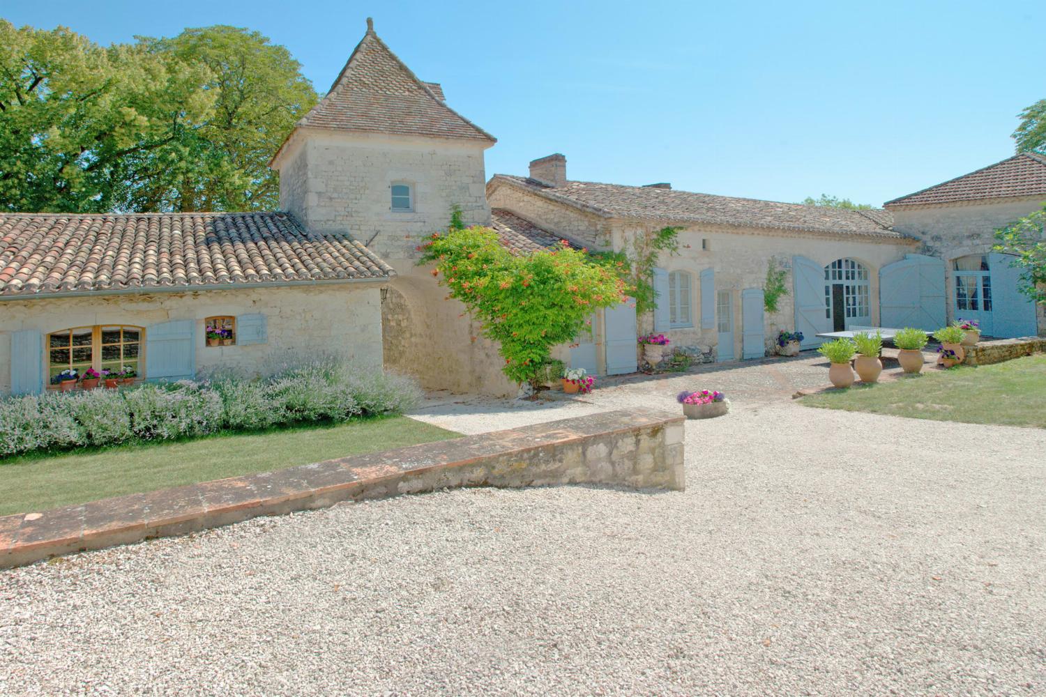 Coach house | Holiday accommodation in Tarn-en-Garonne