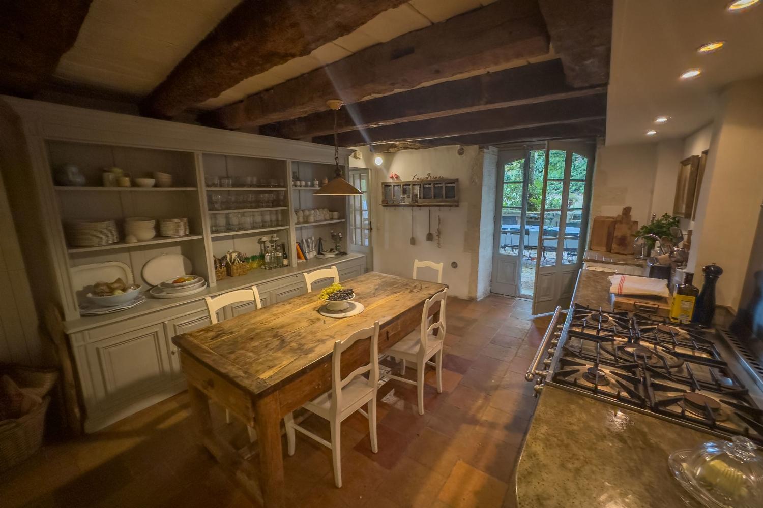 Main house kitchen | Holiday accommodation in Tarn-en-Garonne