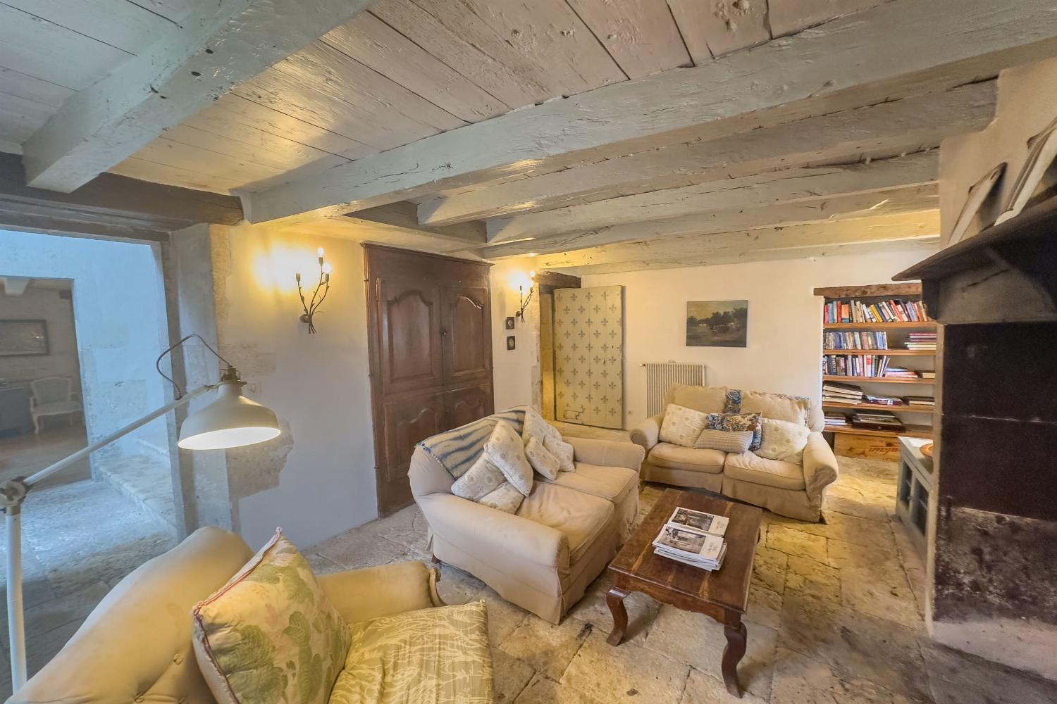 Main house sitting room | Holiday accommodation in Tarn-en-Garonne