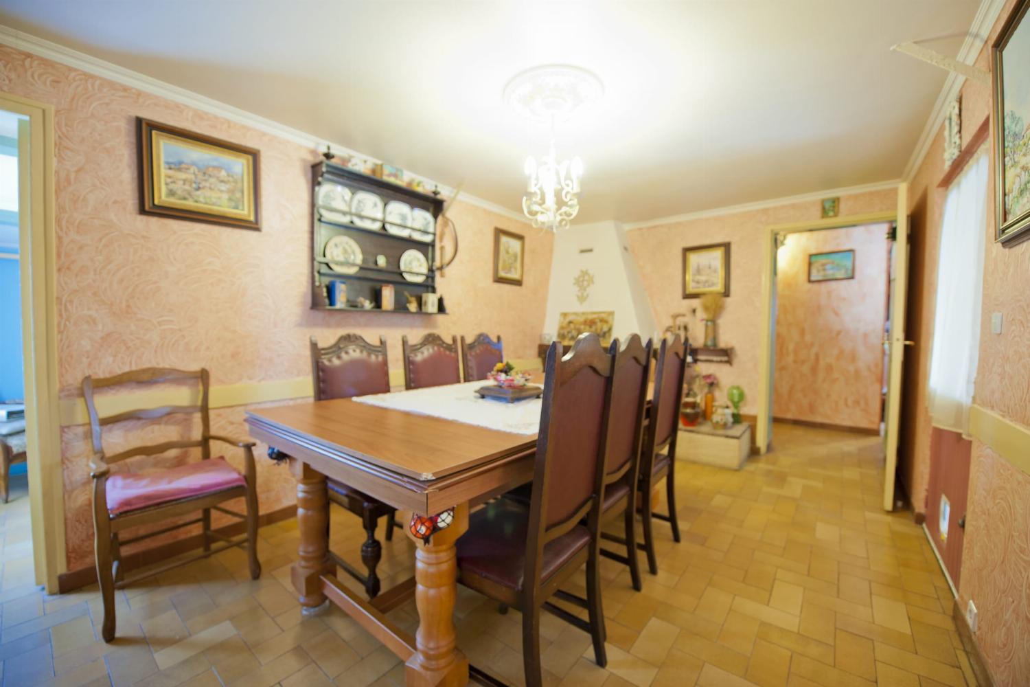 Dining room | Holiday accommodation in South of France