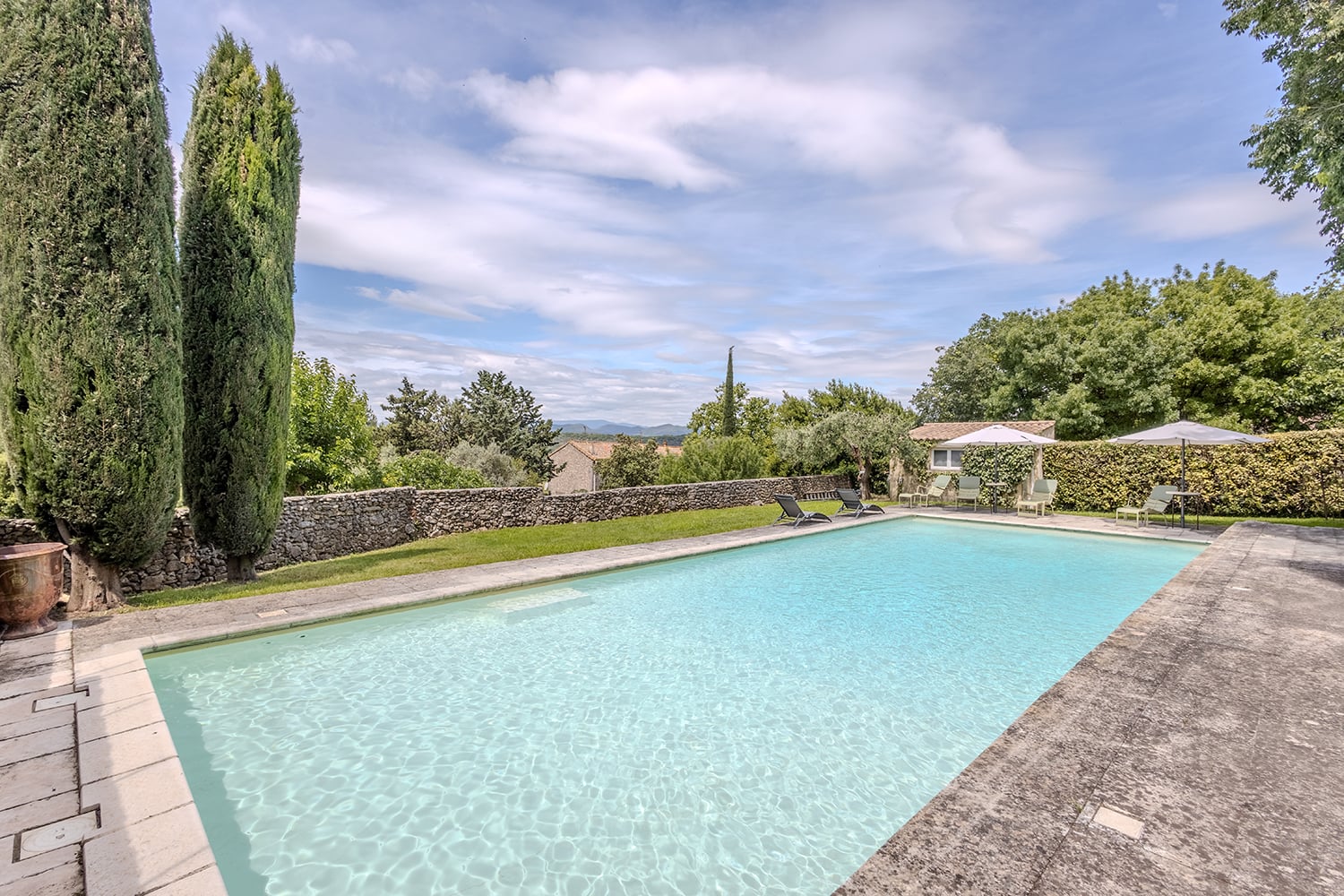 Private pool