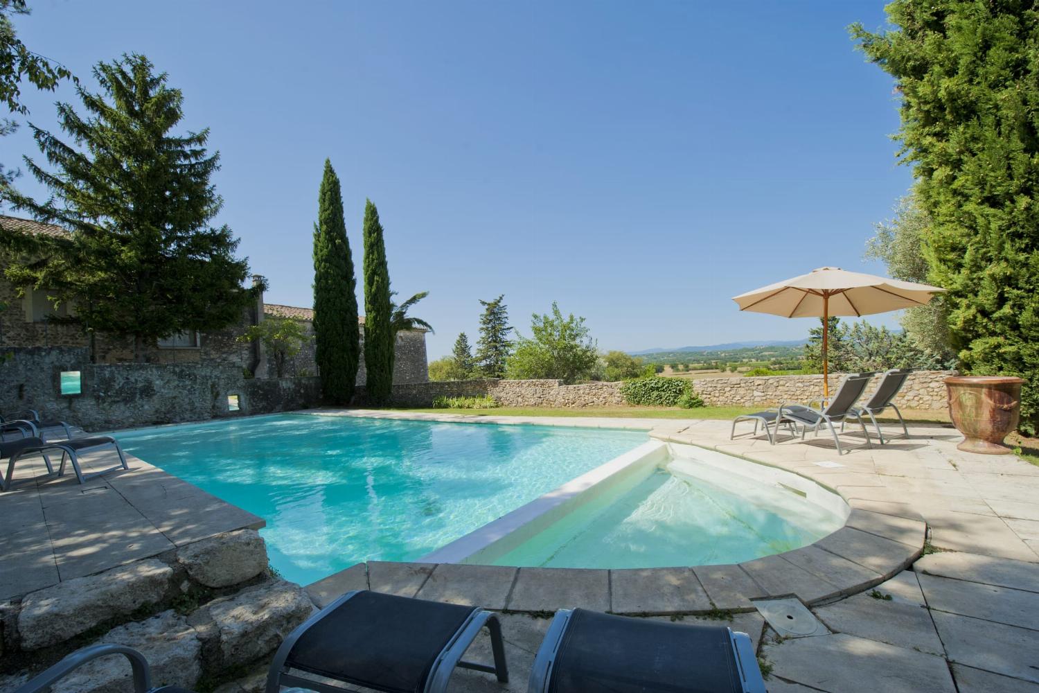 Private pool