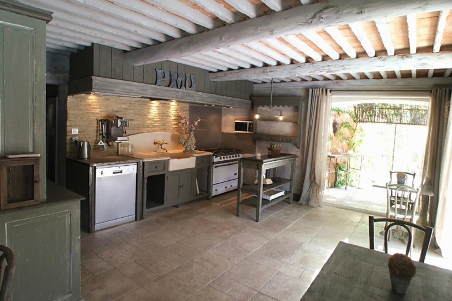 Kitchen | Holiday home in South of France