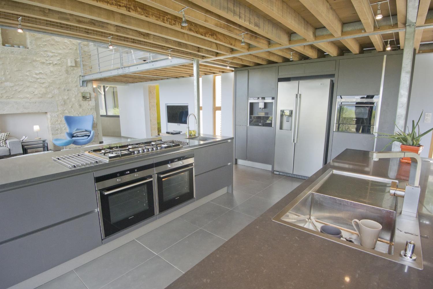 Kitchen | Holiday home in the Gers