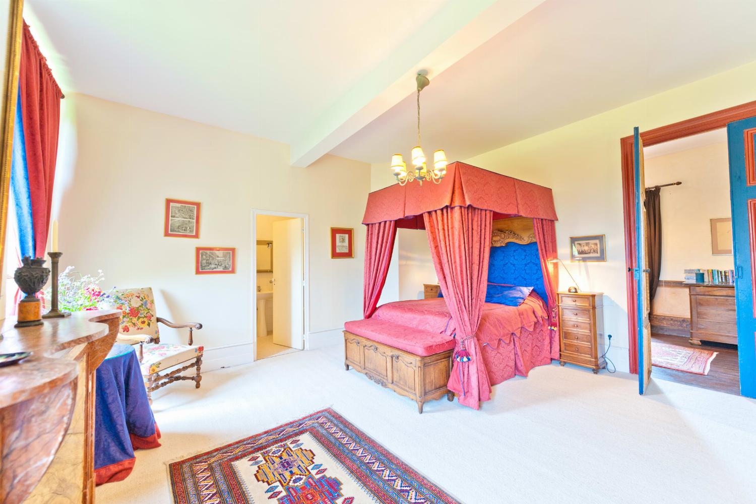 Bedroom | Rental accommodation in the Gers