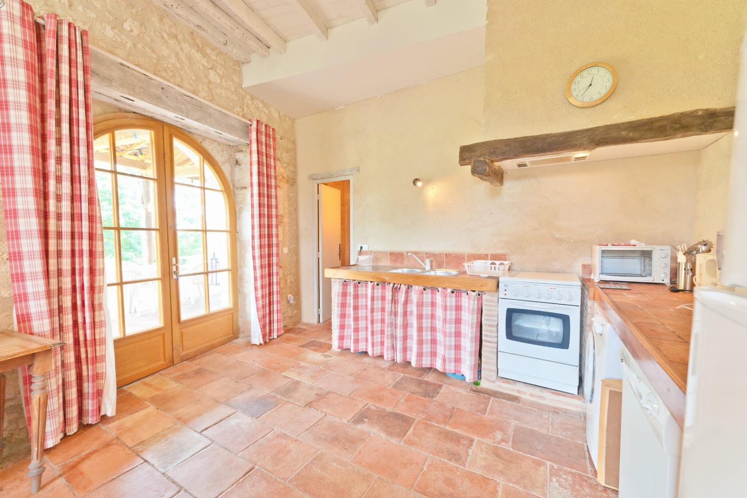 Kitchen | Rental accommodation in the Gers