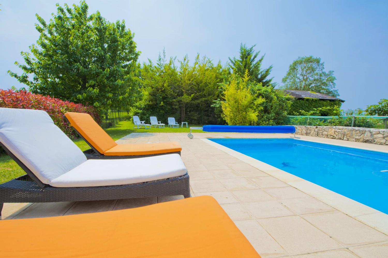 Private pool