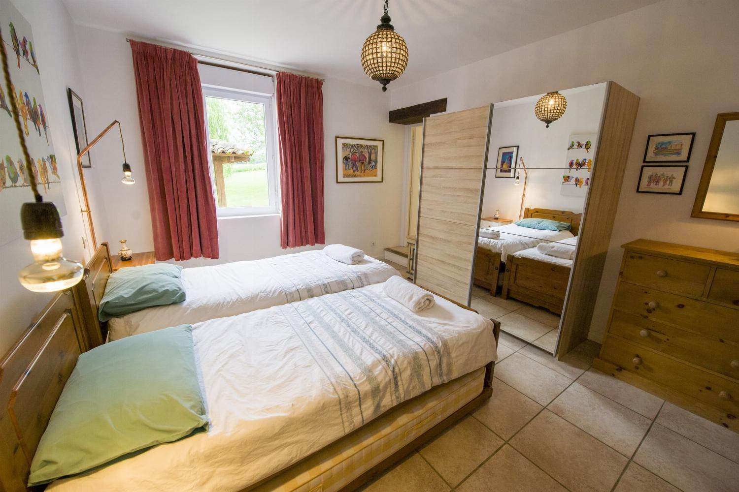 Bedroom | Rental home in Haute-Garonne