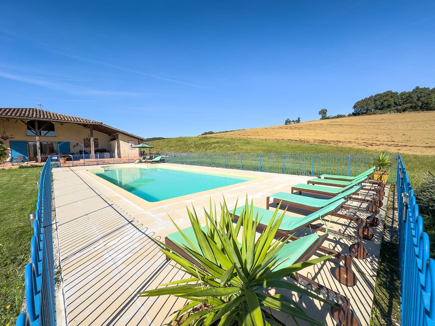 Rental home in Gers  with private pool