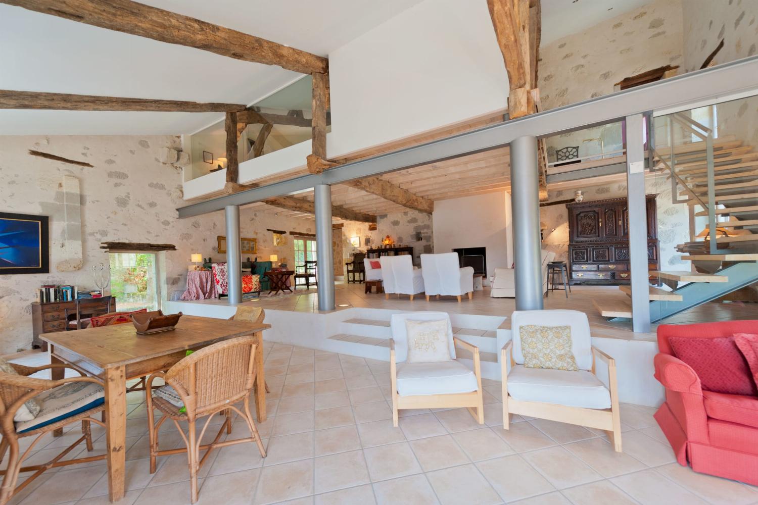 Living room | Holiday accommodation in the Gers