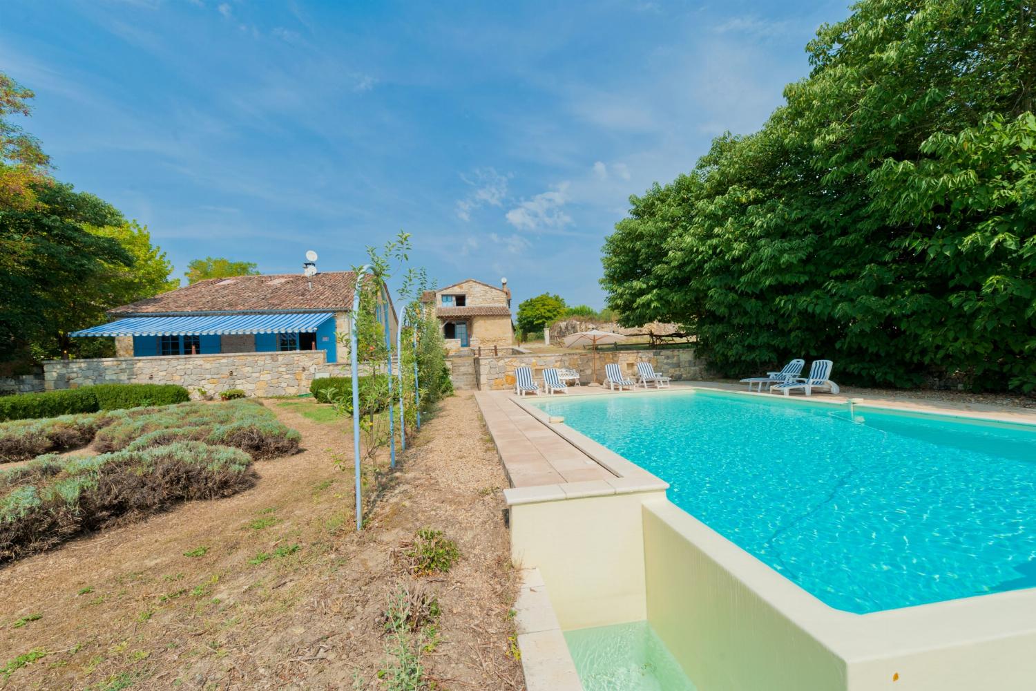 Private infinity pool