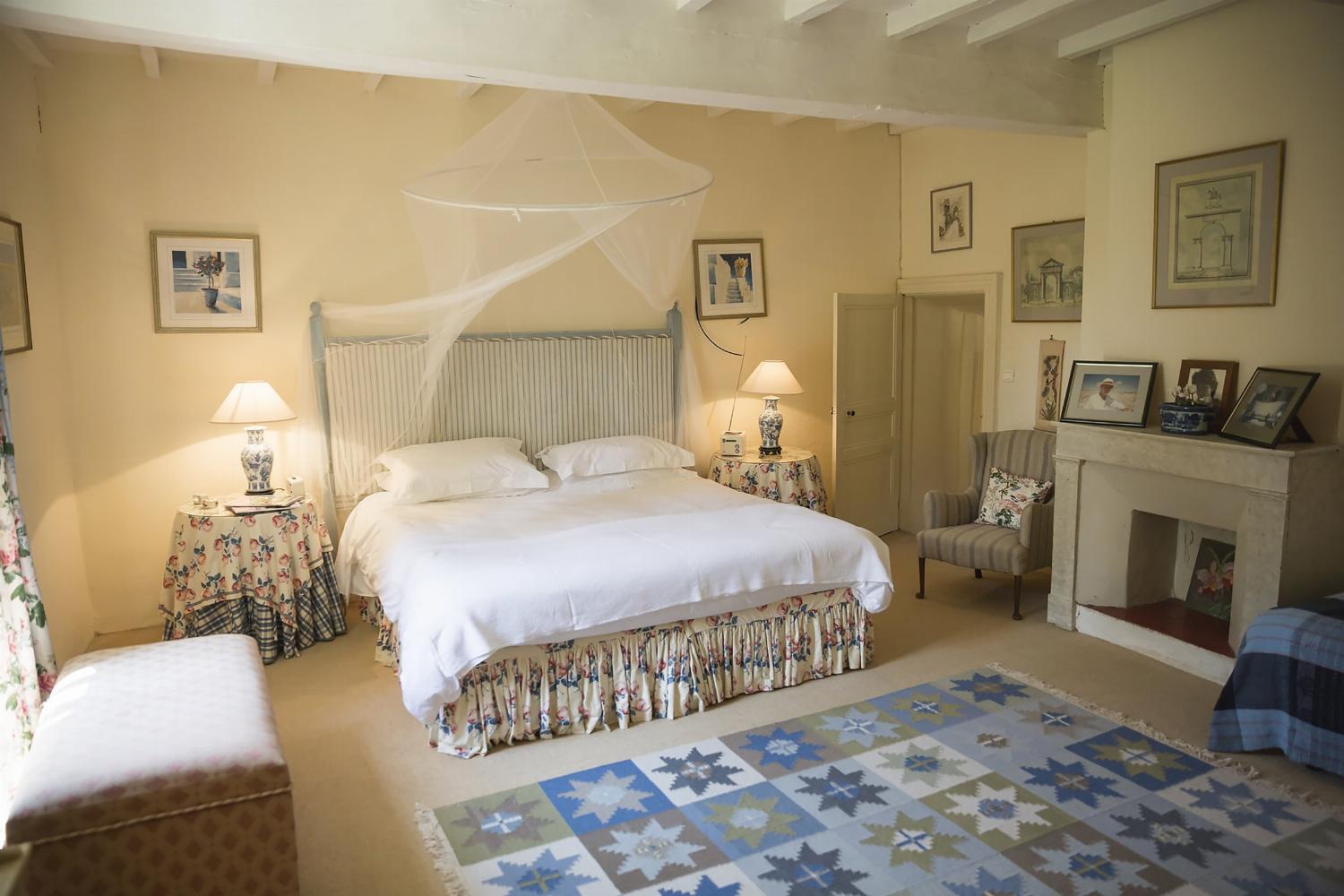 Bedroom | Holiday home in the Gers