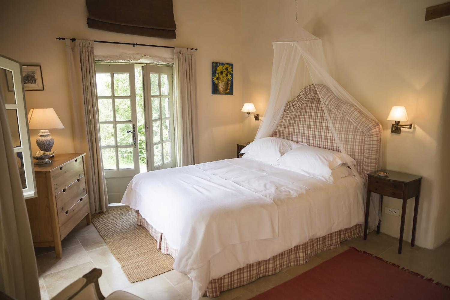 Bedroom | Holiday home in the Gers