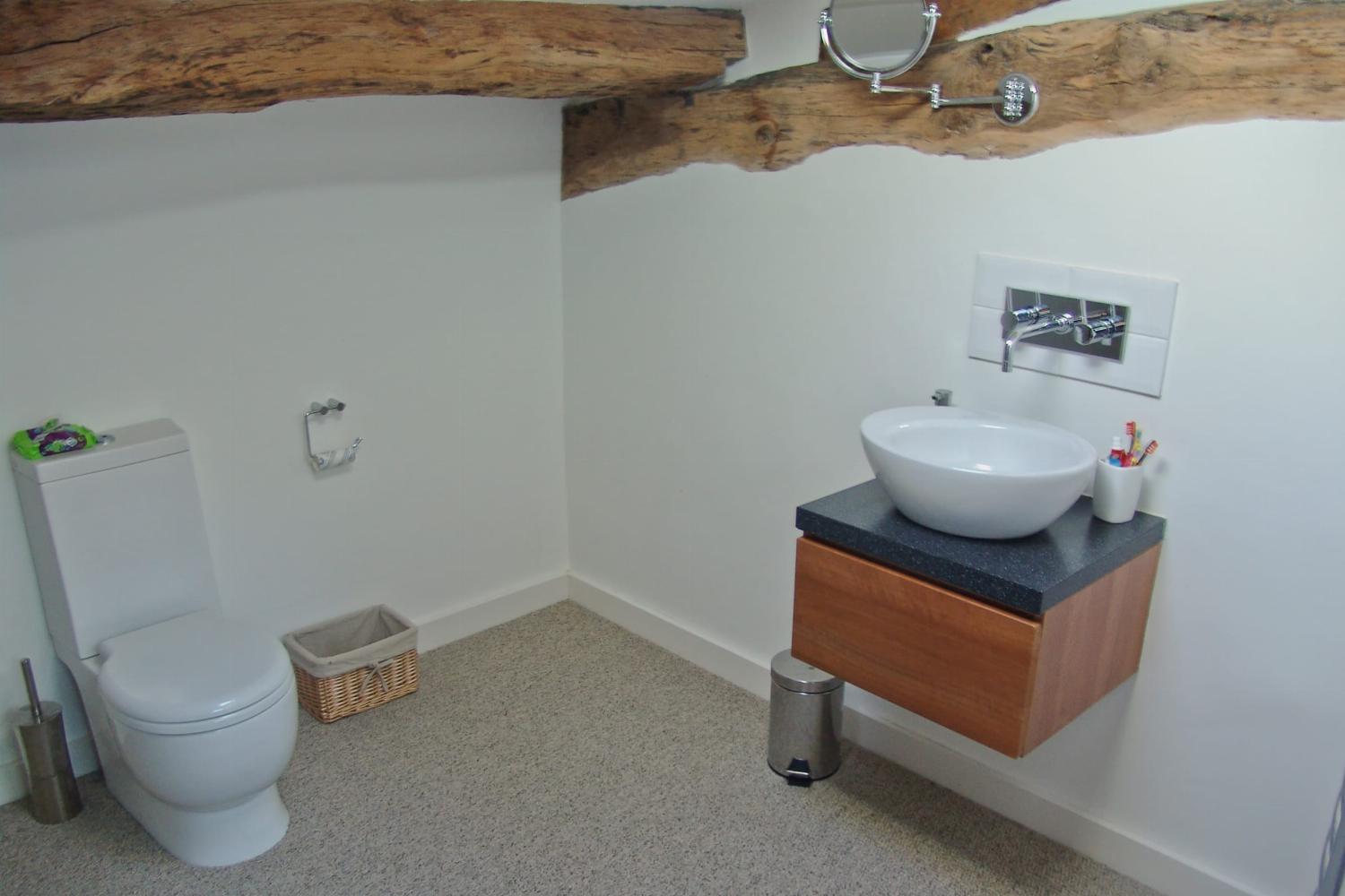 Bathroom | Holiday home in Nouvelle-Aquitaine