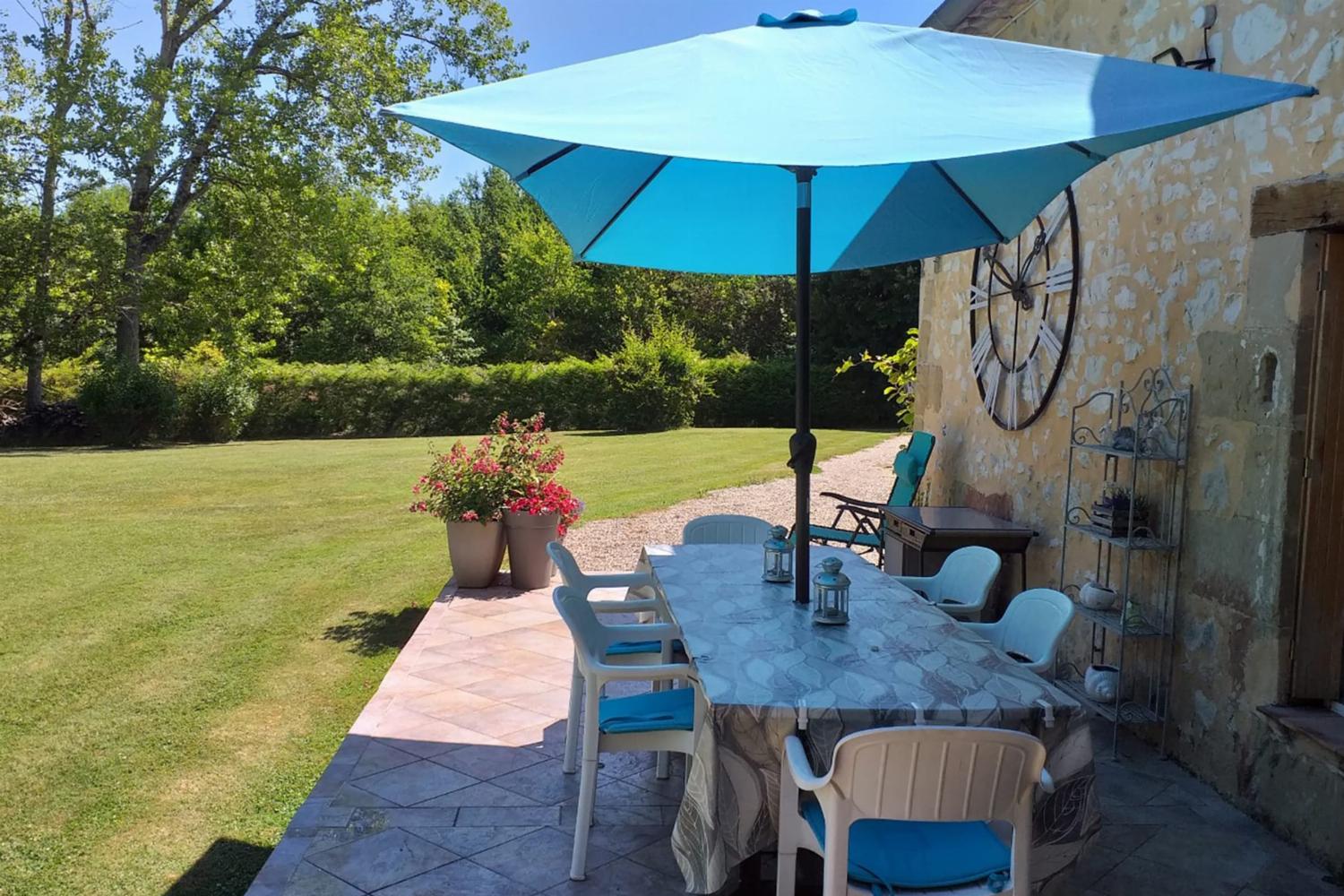 Dining terrace
