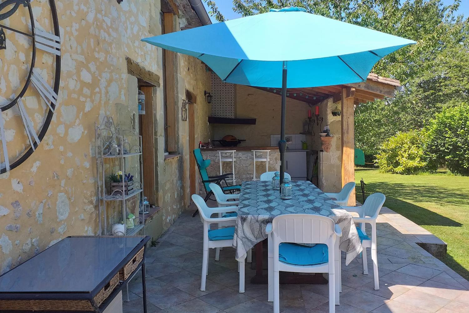 Dining terrace