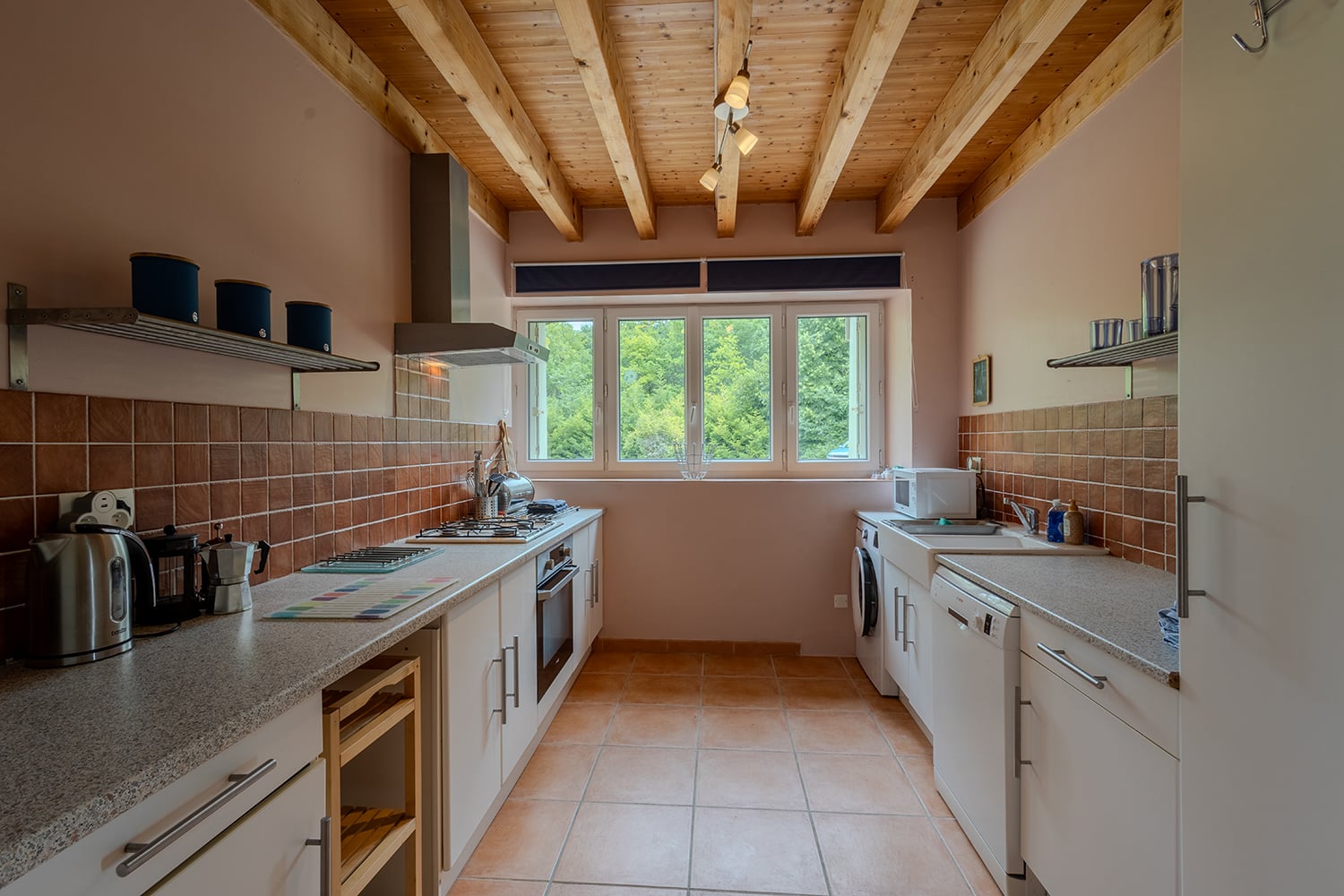 Kitchen | Holiday home in Nouvelle-Aquitaine Kitchen | Holiday home in Nouvelle-Aquitaine