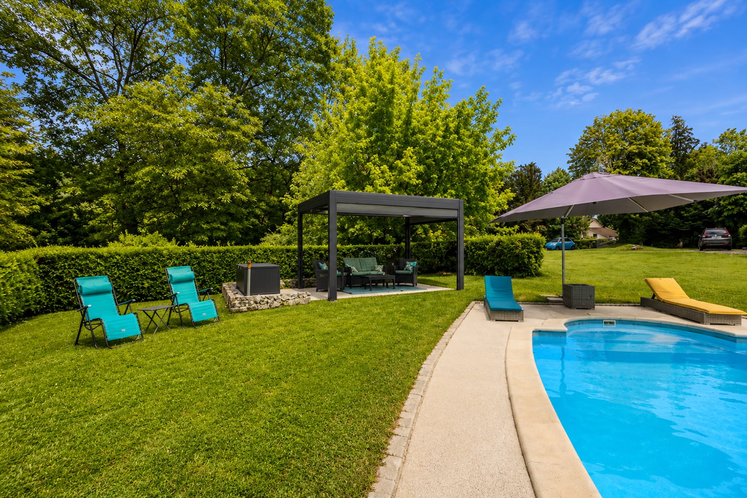 Private pool Private pool
