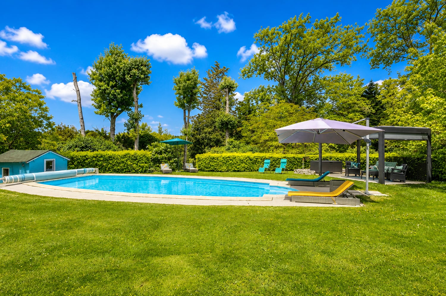 Private pool Private pool