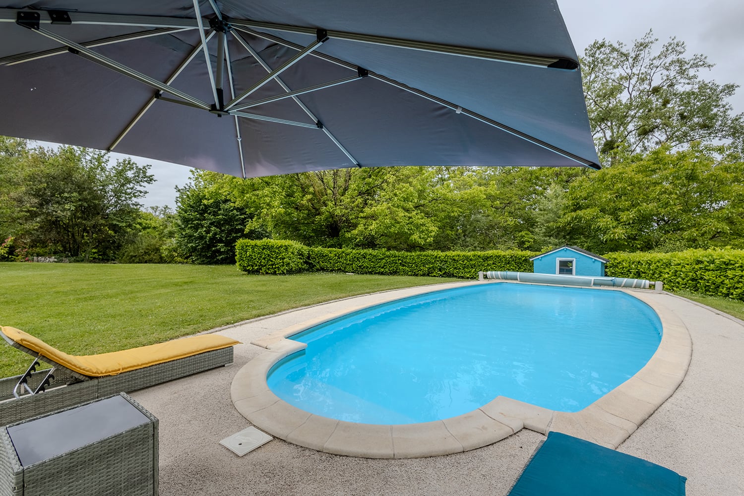 Private pool Private pool