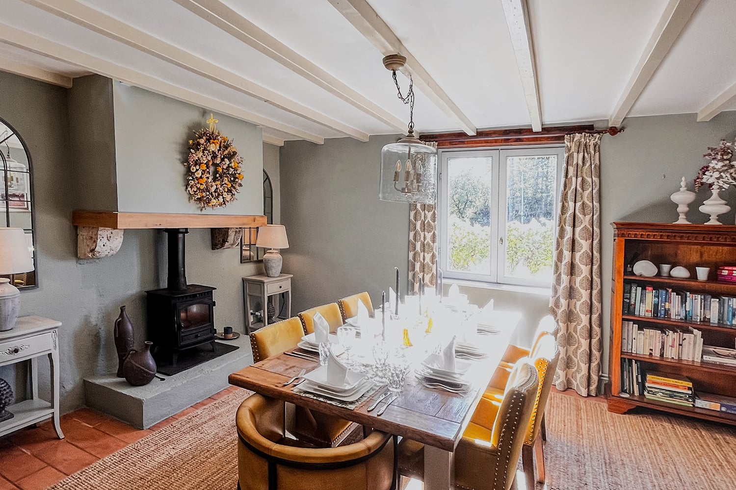 Dining room | Holiday accommodation in Dordogne