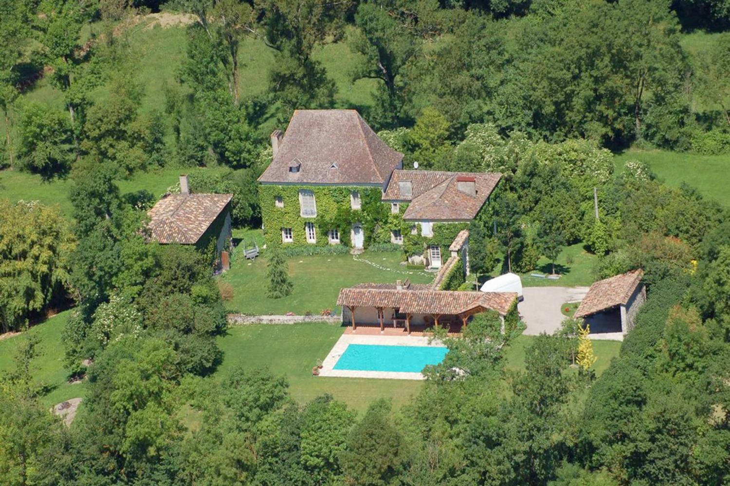 Holiday rental in Lot-et-Garonne with private heated pool