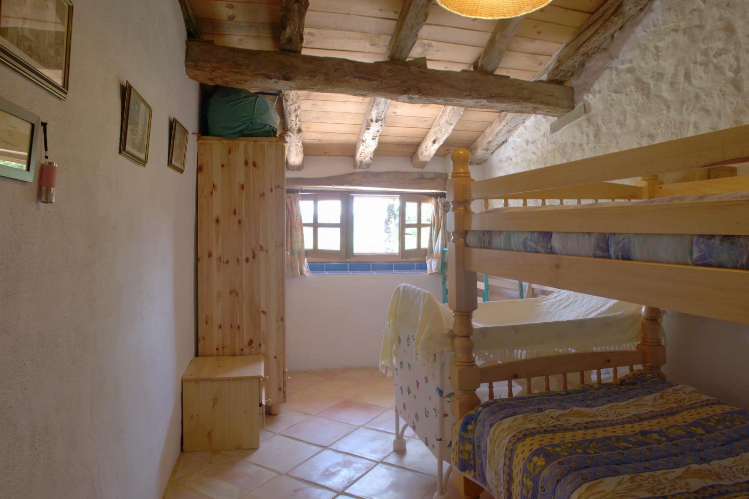 Bedroom | Holiday accommodation in Lot-et-Garonne