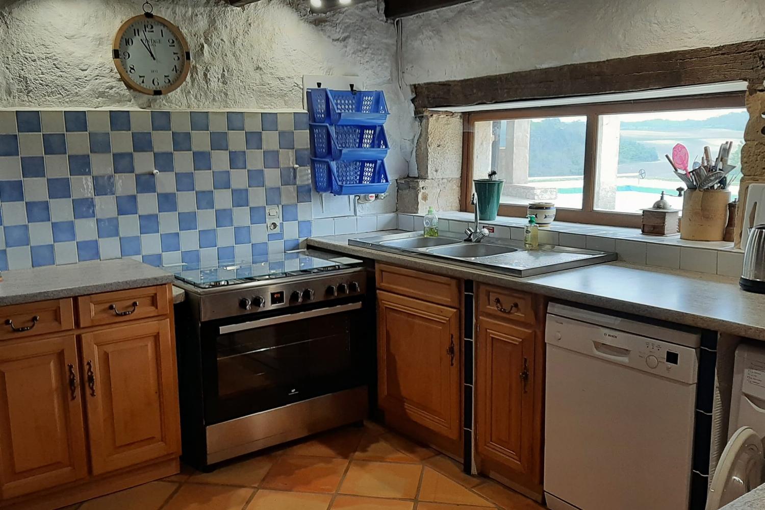 Kitchen | Holiday accommodation in Lot-et-Garonne
