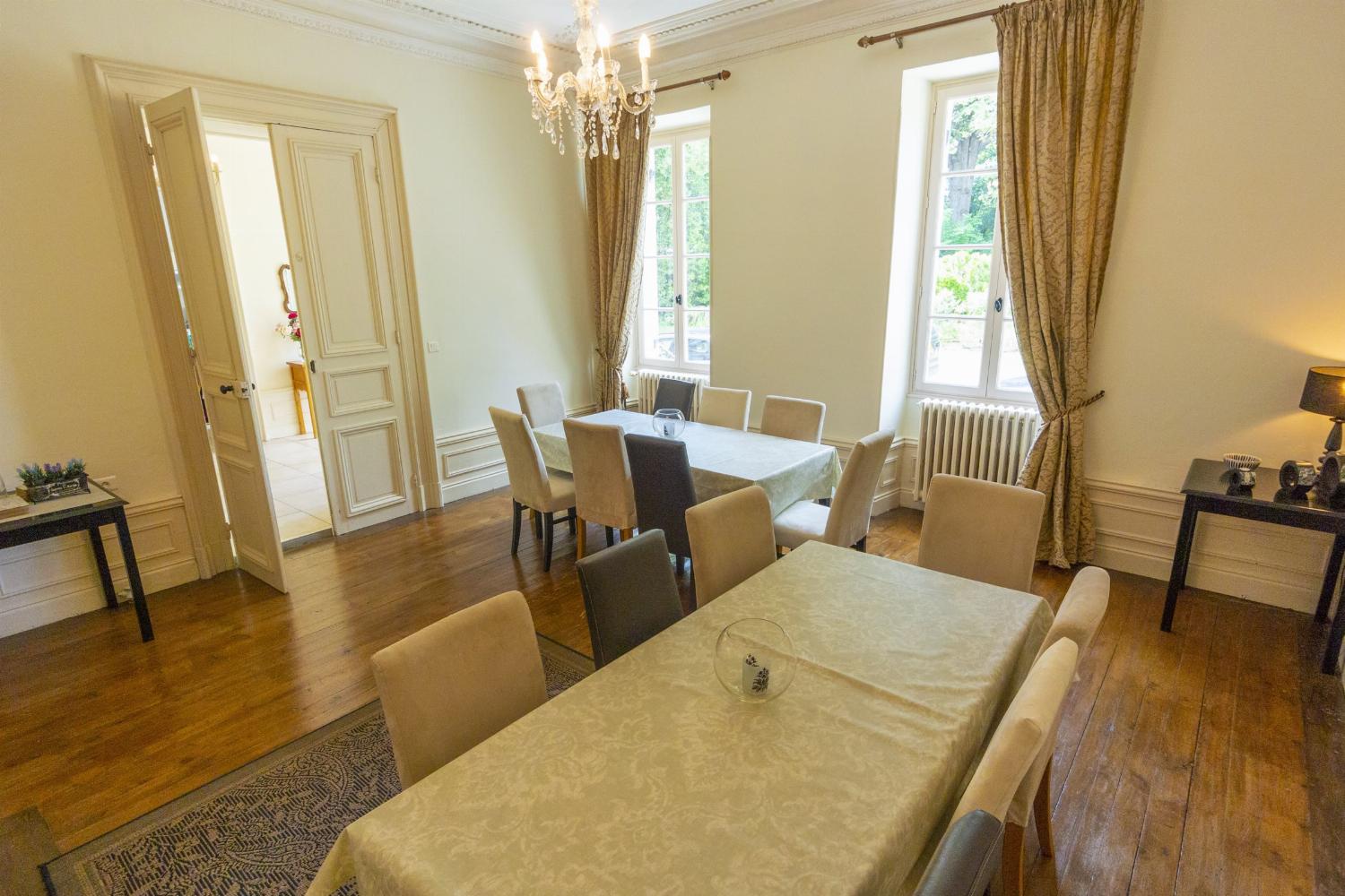 Dining room | Holiday home in Monflanquin