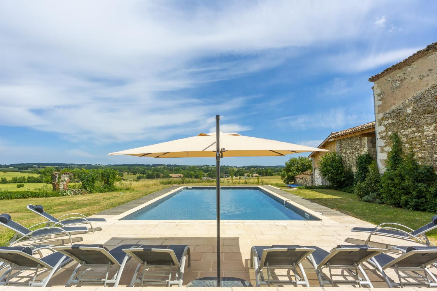 Private pool