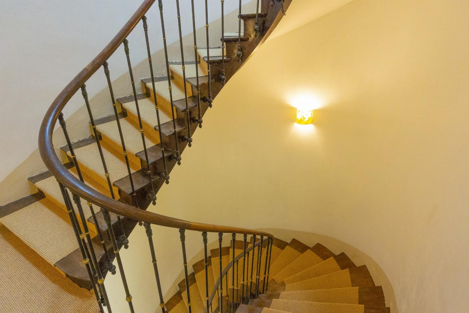 Staircase | Holiday home in Monflanquin