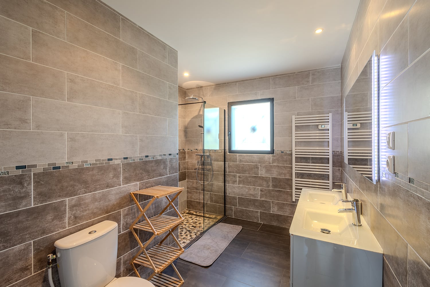 Bathroom | Rental villa in Servian with private pool Bathroom | Rental villa in Servian with private pool
