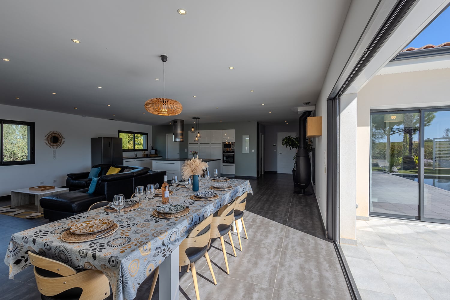 Living room | Rental villa in Servian Living room | Rental villa in Servian