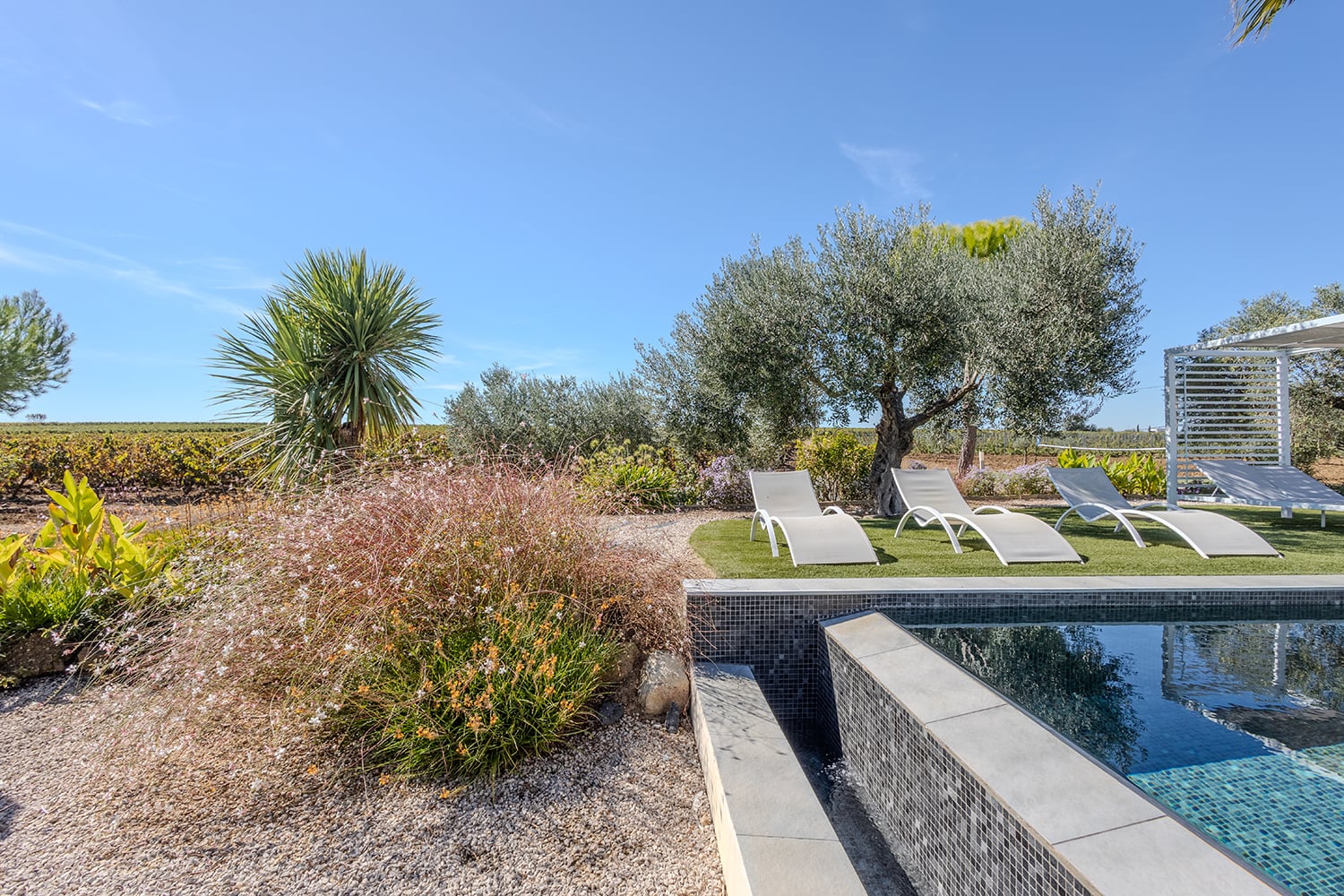 Private pool Private pool