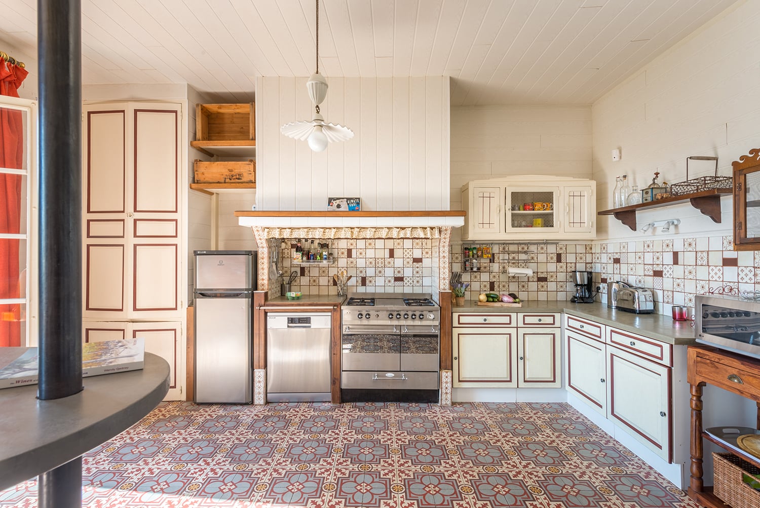 Kitchen | Holiday home in Occitanie
