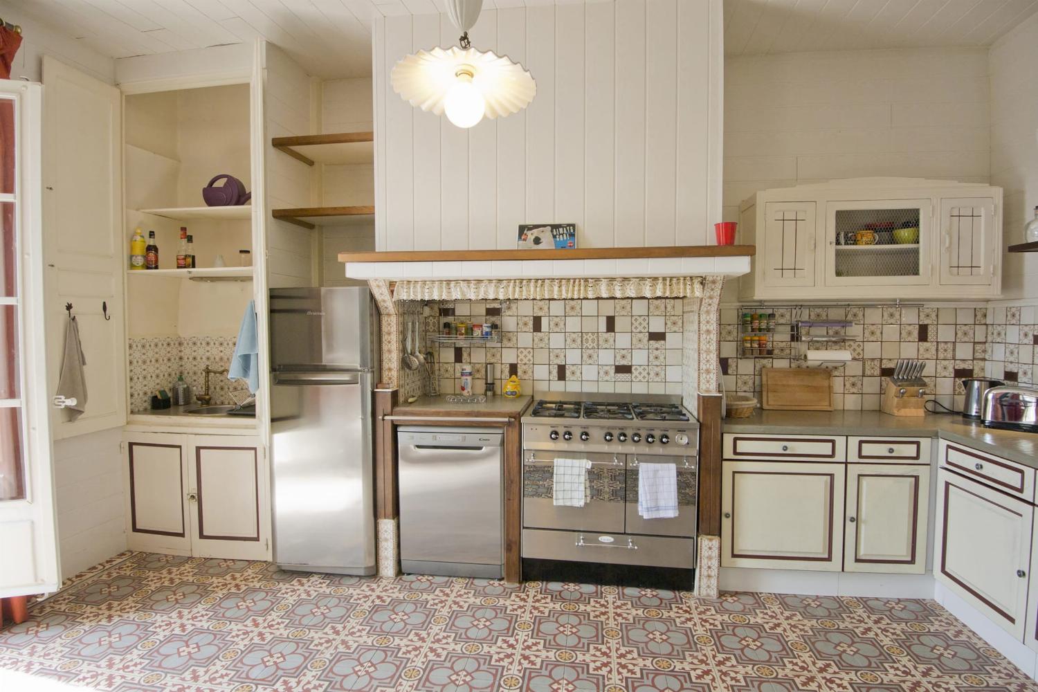 Kitchen | Holiday home in the South of France