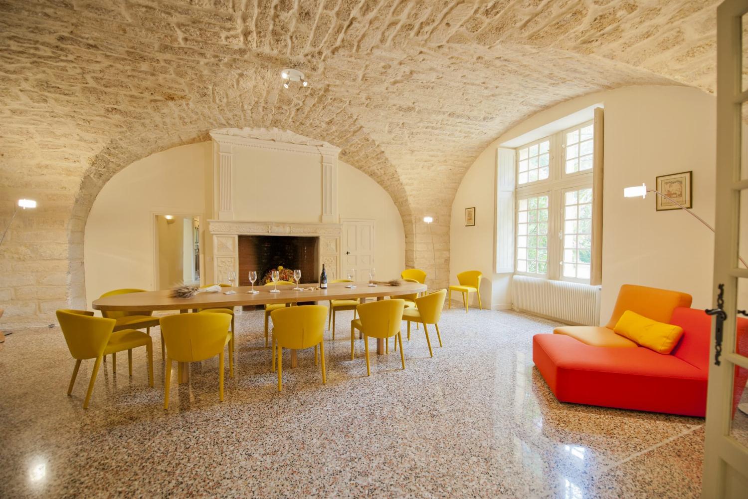 Dining room | Holiday château in the South of France
