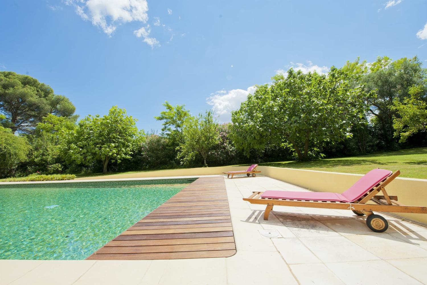 Private pool