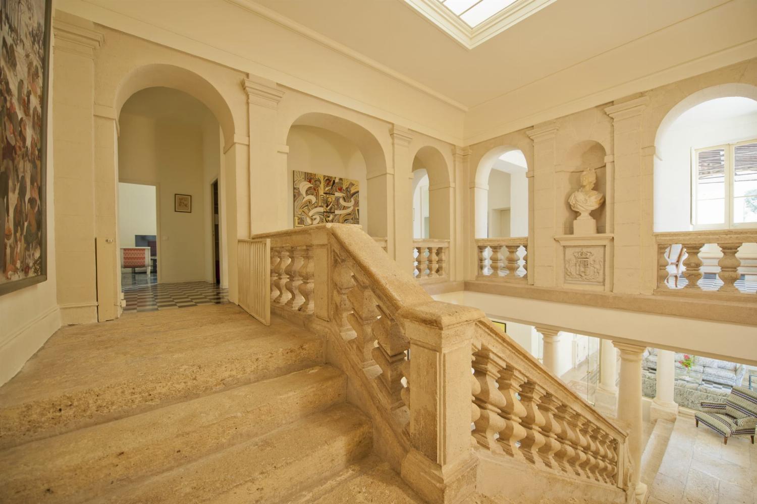 Staircase | Holiday château in the South of France