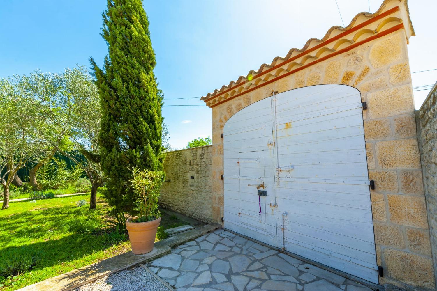 Entrance gates