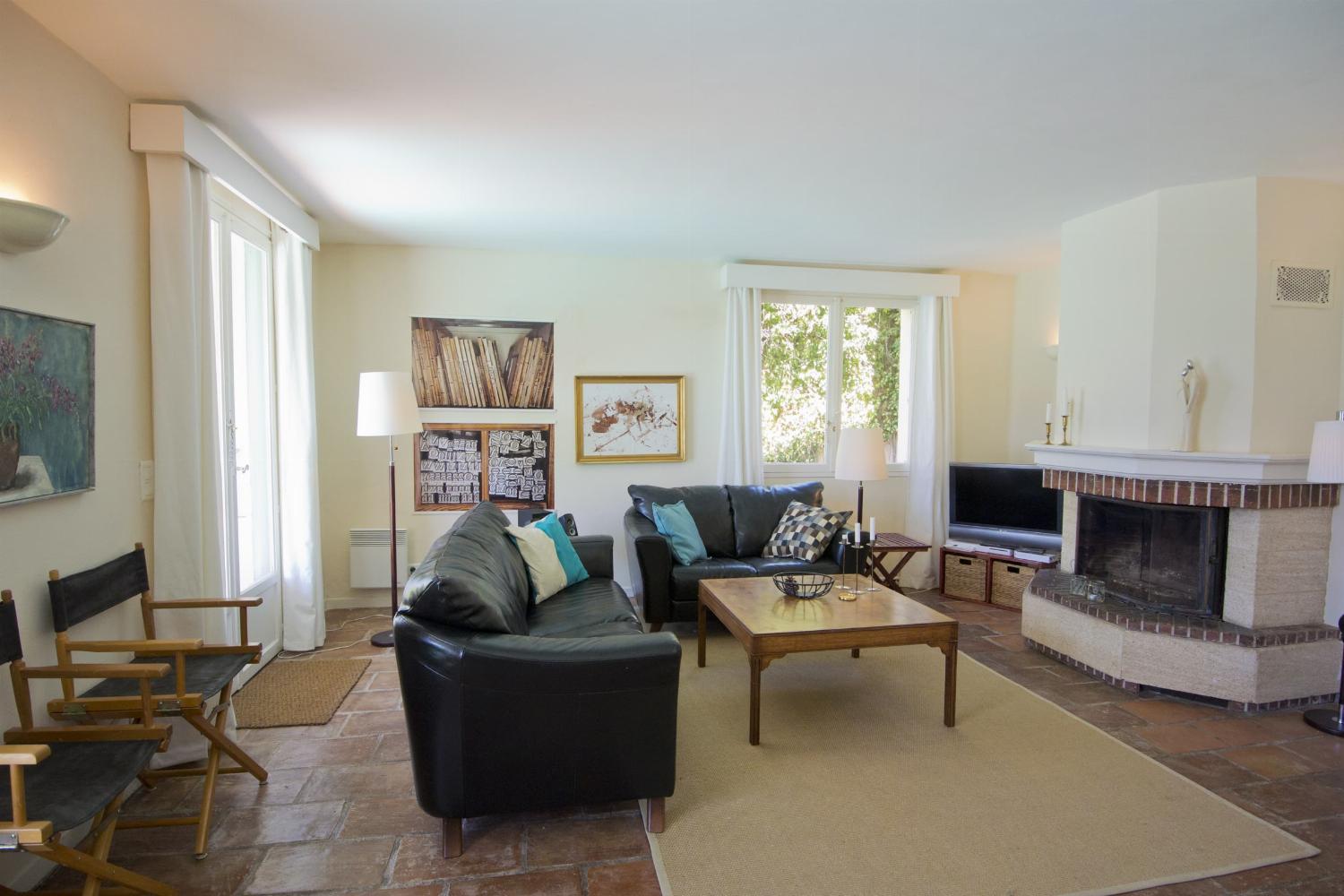 Living room | Rental home in South of France