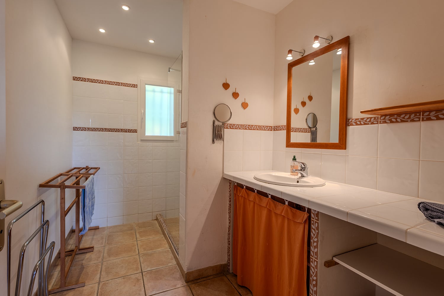 Bathroom | Holiday villa in South of France