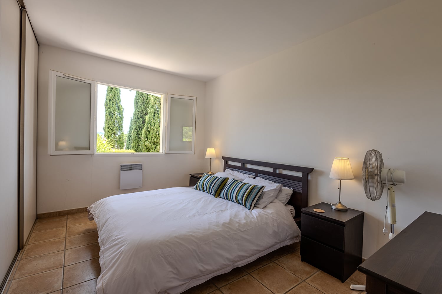 Bedroom | Holiday villa in South of France