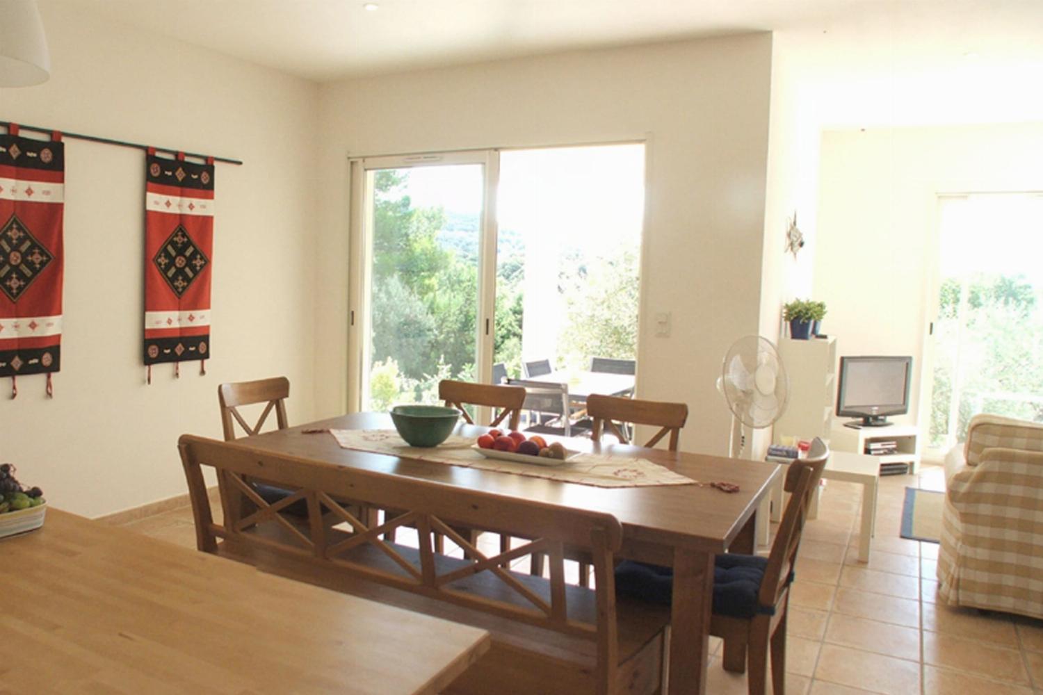 Dining room | Holiday villa in South of France