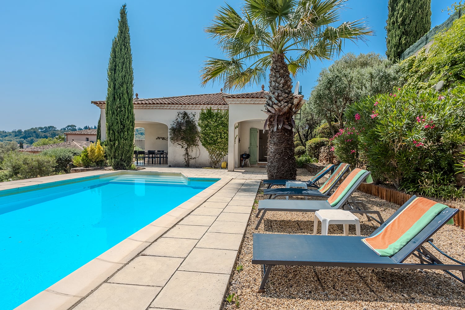 Private pool