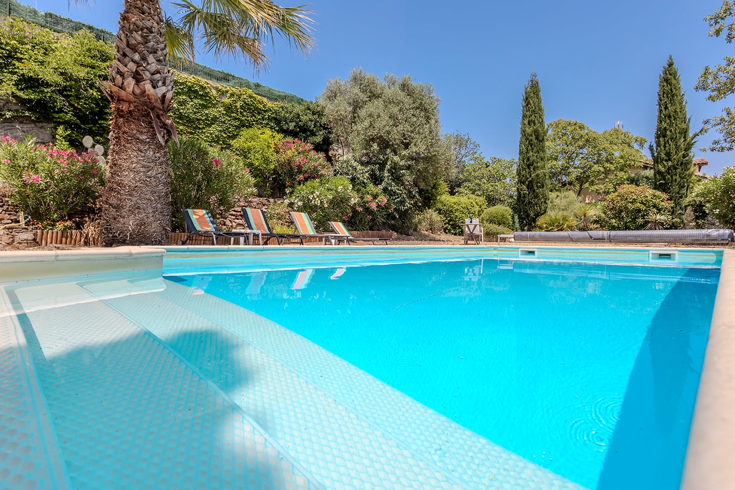 Private pool